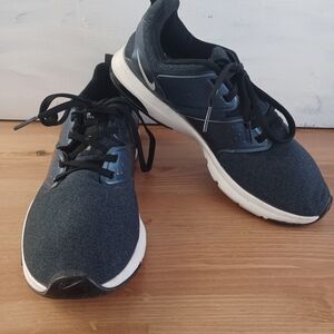 Nike Air Bella Training Women's Shoes Size 8, Color Navy Blue